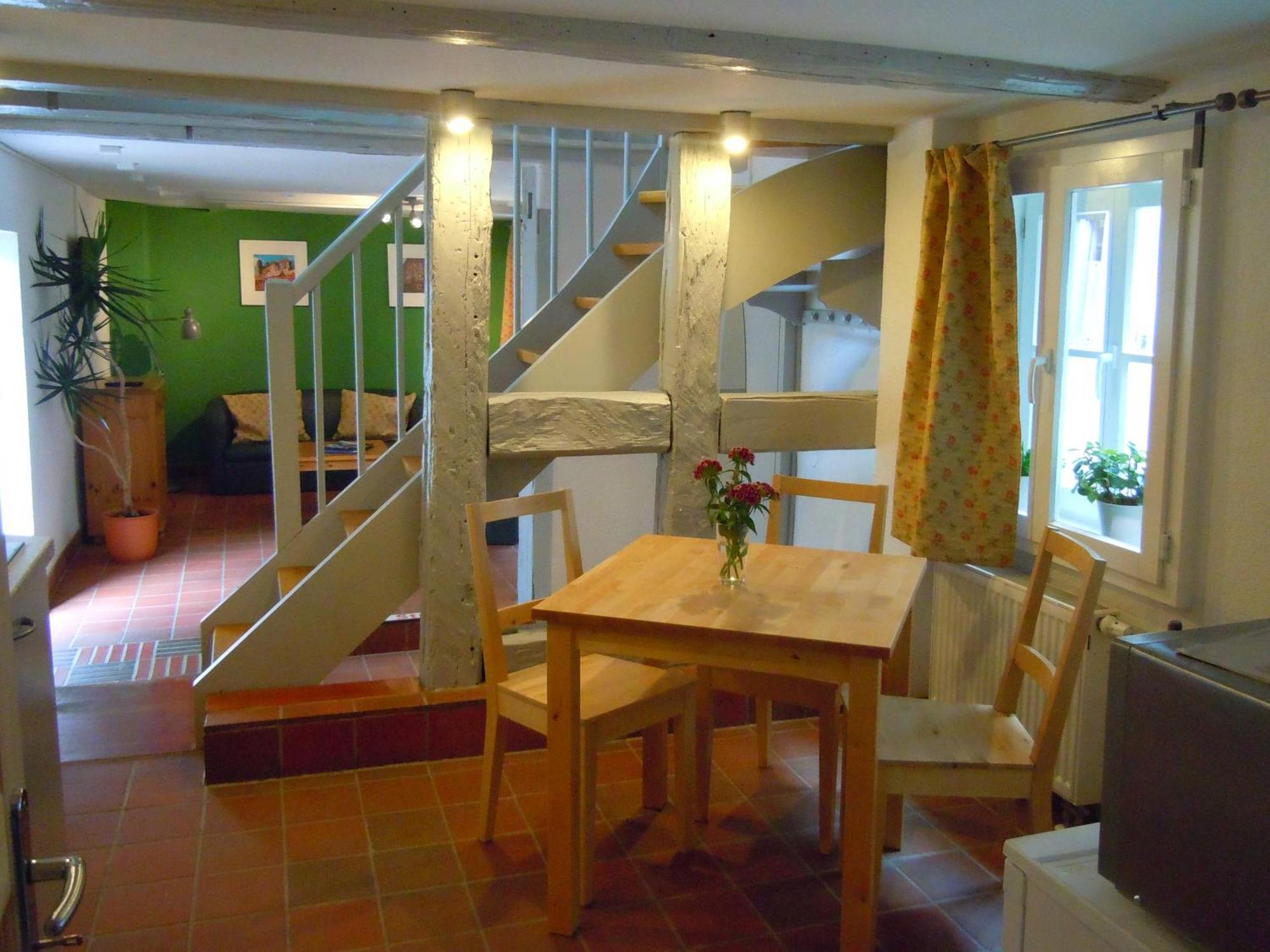Fachwerkhotel - Ferienhaeuser Vorhof Zur Hoelle Quedlinburg Habitación foto